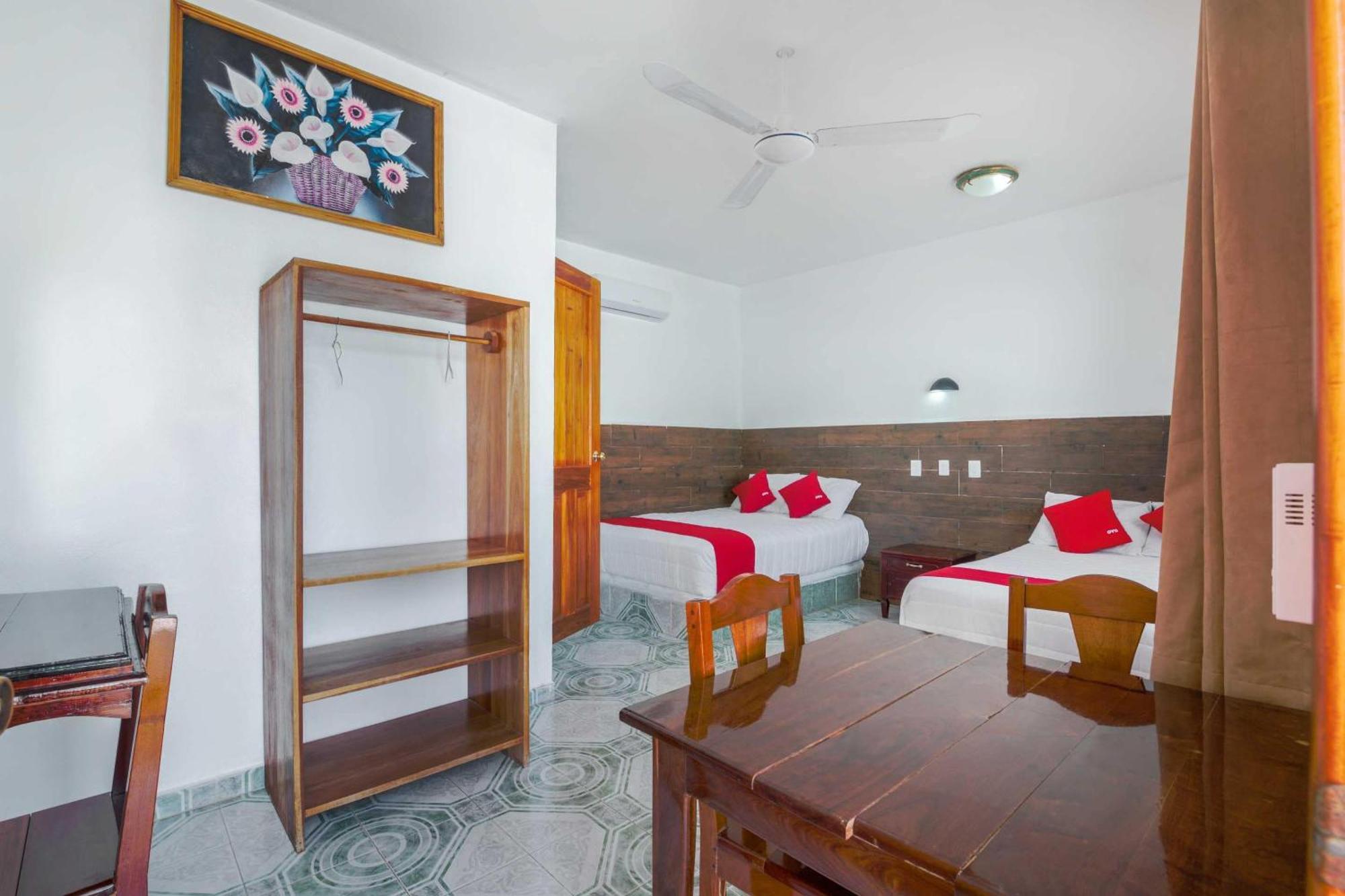 Oyo Hotel Palma Real 툴룸 외부 사진